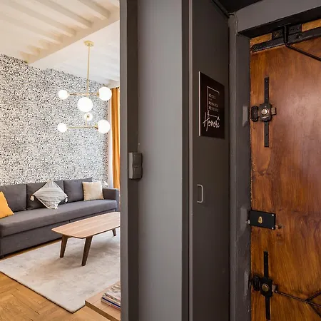 Honore - Trois Maries Apartment